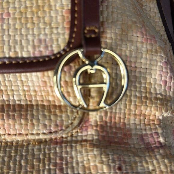 Etienne Aigner Lined Rattan Woven Maple Print Handbag Brown Faux Leather Trim - Picture 5 of 13